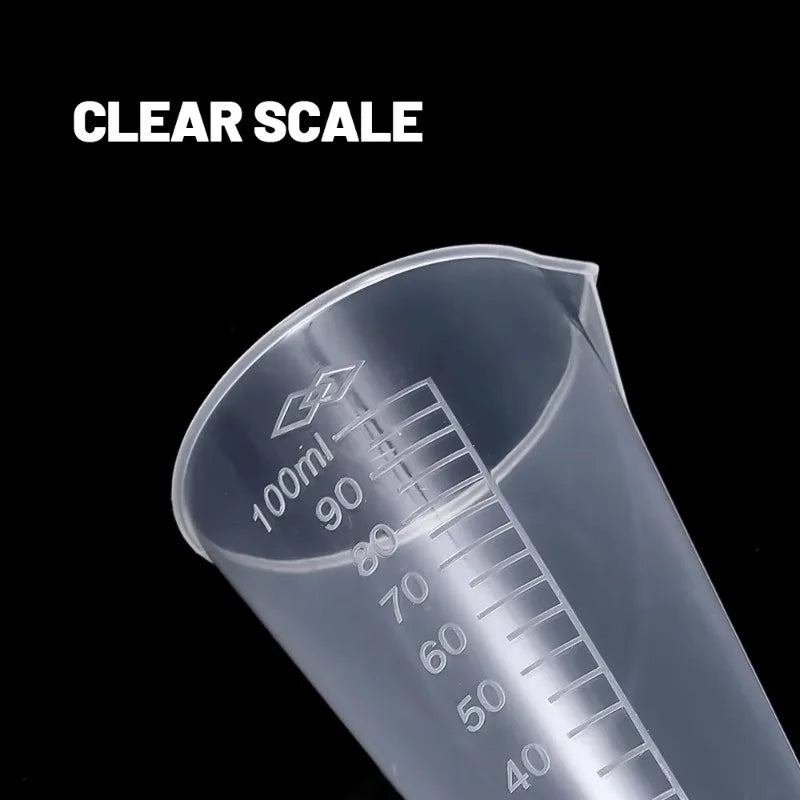 Plastic Triangular Measuring Cup with Scale Transparent Graduated Cylinder Pour Spout Liquid Container Kitchen Bar Tool 50/100ML