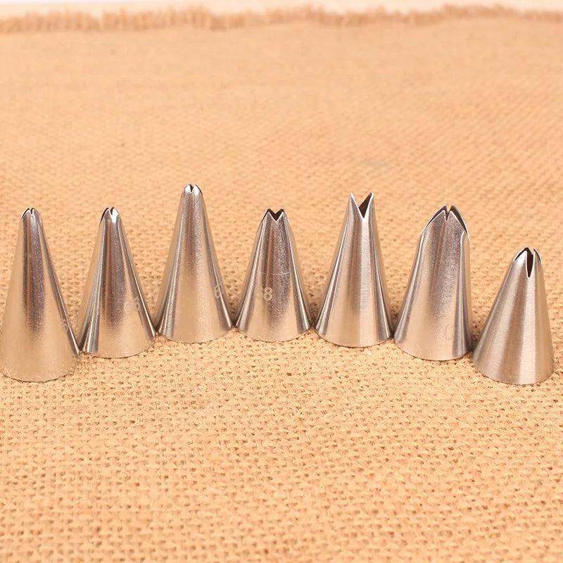 7Pcs Leaves Cream Tips Stainless Steel Icing Piping Nozzles Cake Cream Decorating Cupcake Pastry Kitchen Tools Lot Leaf