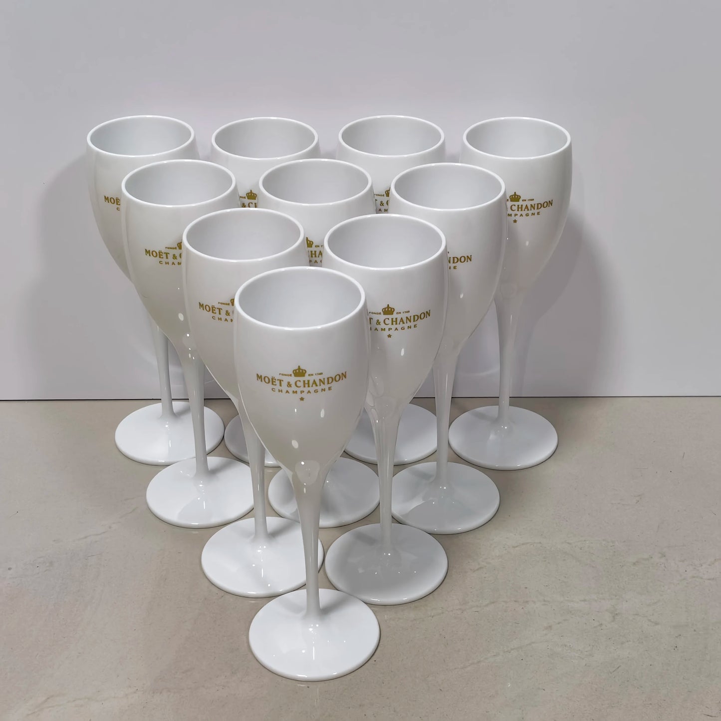 12pcs, flute plastic champagne glasses, wine goblets, white drinking glasses, suitable for bars, clubs, restaurants, home, parti