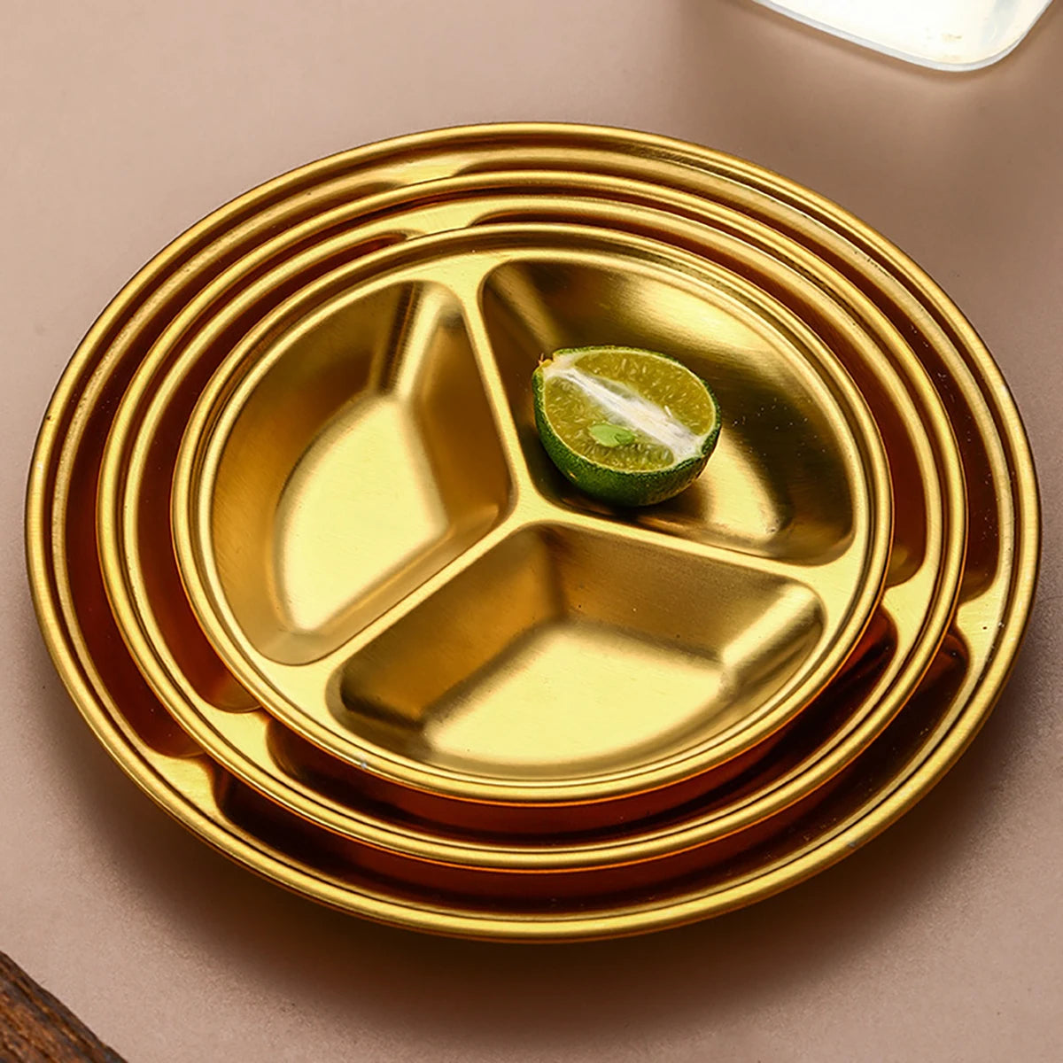 2pcs/set Korean Style Barbecue Dipping Dish Creative Stainless Steel Circular Grid Plate Thickened Golden Sauce Dish Snack Plate