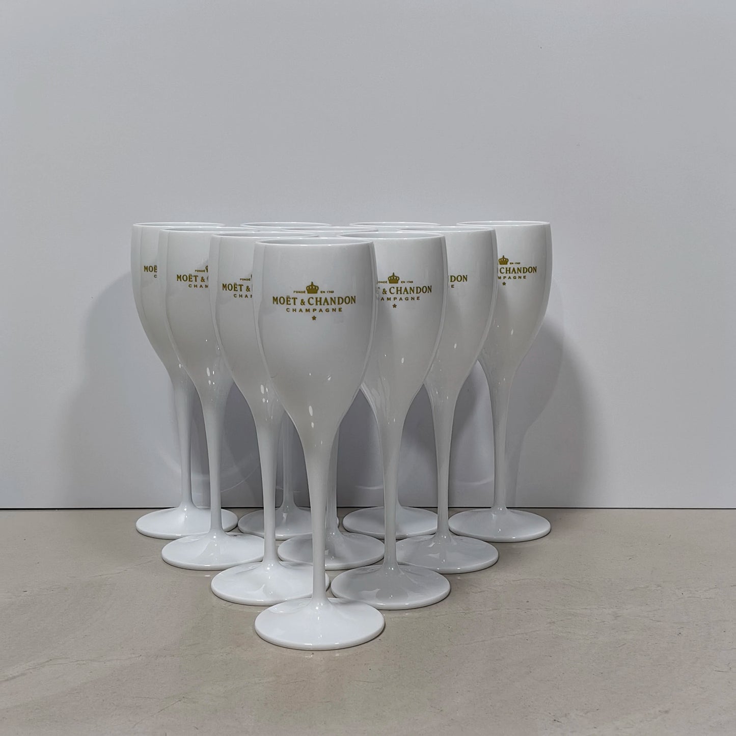 12pcs, flute plastic champagne glasses, wine goblets, white drinking glasses, suitable for bars, clubs, restaurants, home, parti