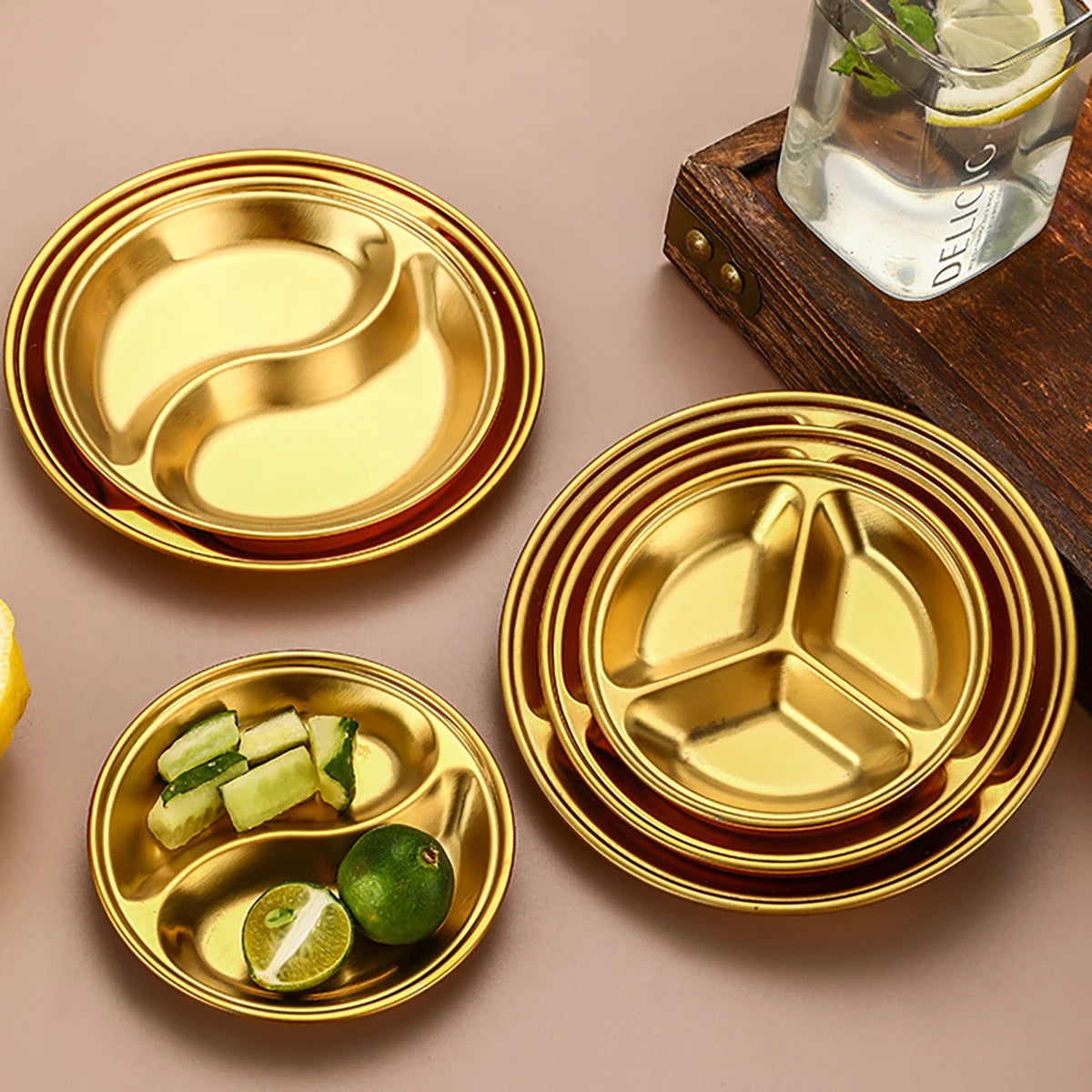 2pcs/set Korean Style Barbecue Dipping Dish Creative Stainless Steel Circular Grid Plate Thickened Golden Sauce Dish Snack Plate