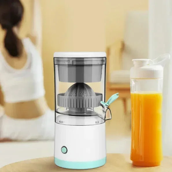 1pc  Multifunctional juicer portable household fried juice cup residue juice separation press electric orange juice machine