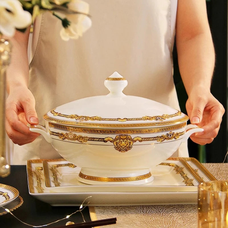 Gold Bone China Dinnerware Sets Ceramics Kitchen Gift Luxury Christmas Dinner Sets Wedding Party Vajillas Ceramica Dishes