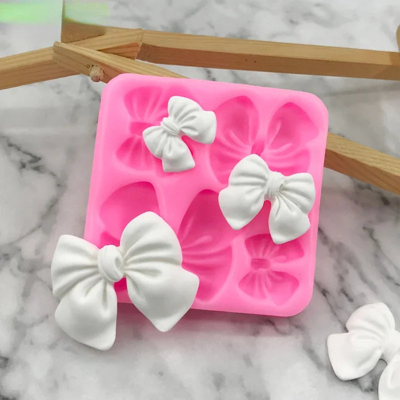 NewArrive 1pcs Cute Knot Bow Molds Soft Silicone Fondant Resin Art Mould Cake Decoration Pastry Kitchen Baking Accessories Tools