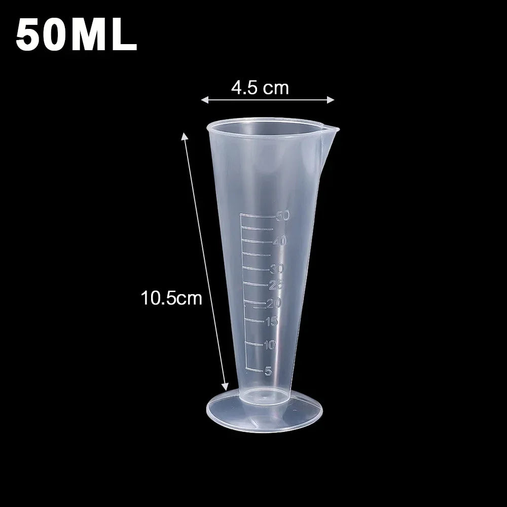 Plastic Triangular Measuring Cup with Scale Transparent Graduated Cylinder Pour Spout Liquid Container Kitchen Bar Tool 50/100ML