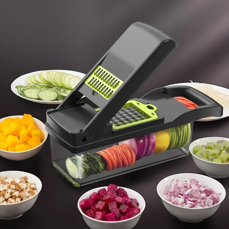 Cortadora de verduras con productos en ¡Cheftronics Domina la Cocina! Herramientas vegetales inteligentes