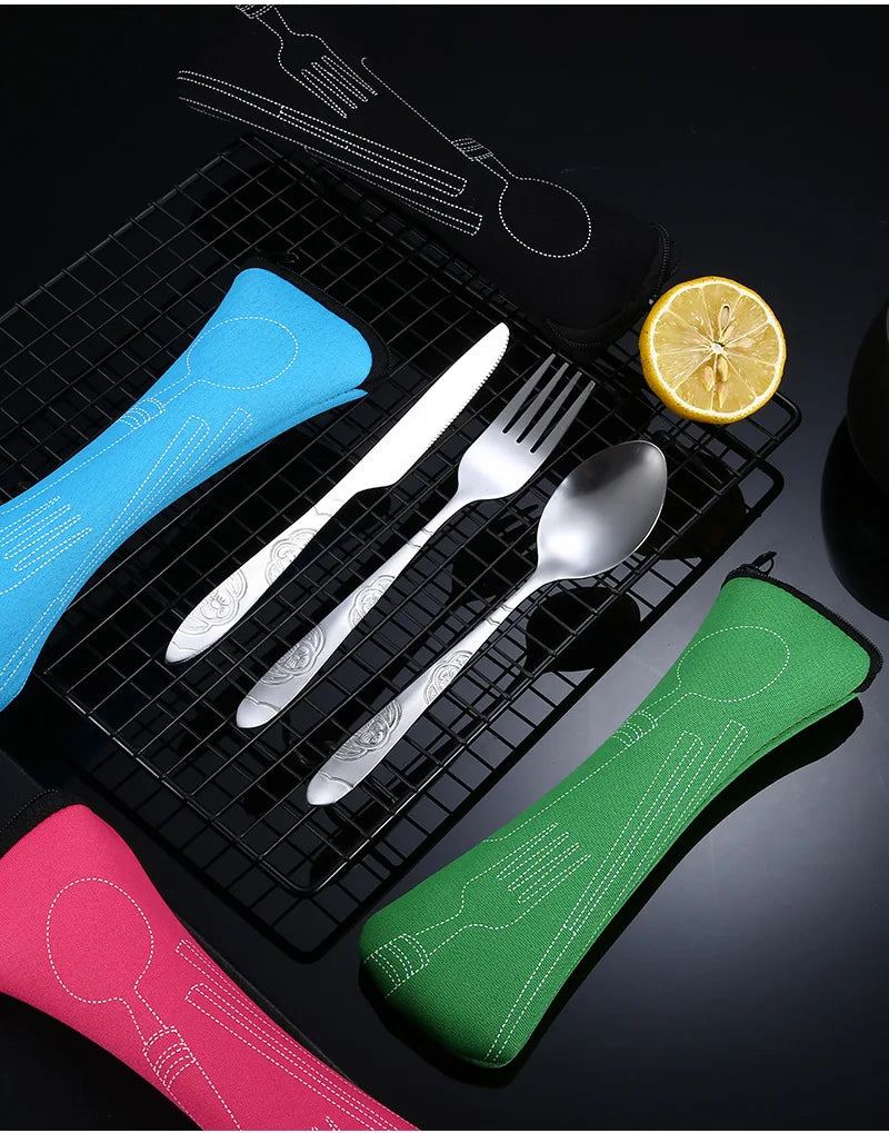 ¡Cubiertos Portátiles Cheftronics Para Aventuras Culinarias!