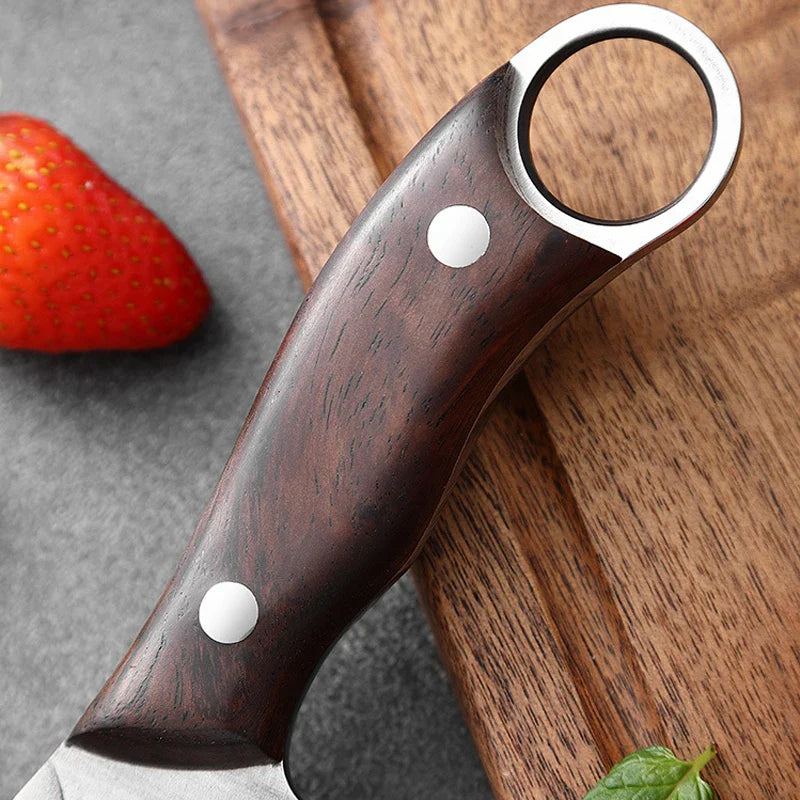 ¡Cuchillo de Caza Artesanal: Filo Legendario!