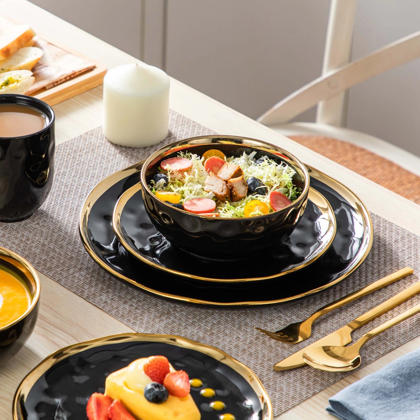 ¡Dorado Ébano: Vajilla de Lujo Black Gold Tableware Set! - LOVECASA Black Porcelain Dinnerware Set